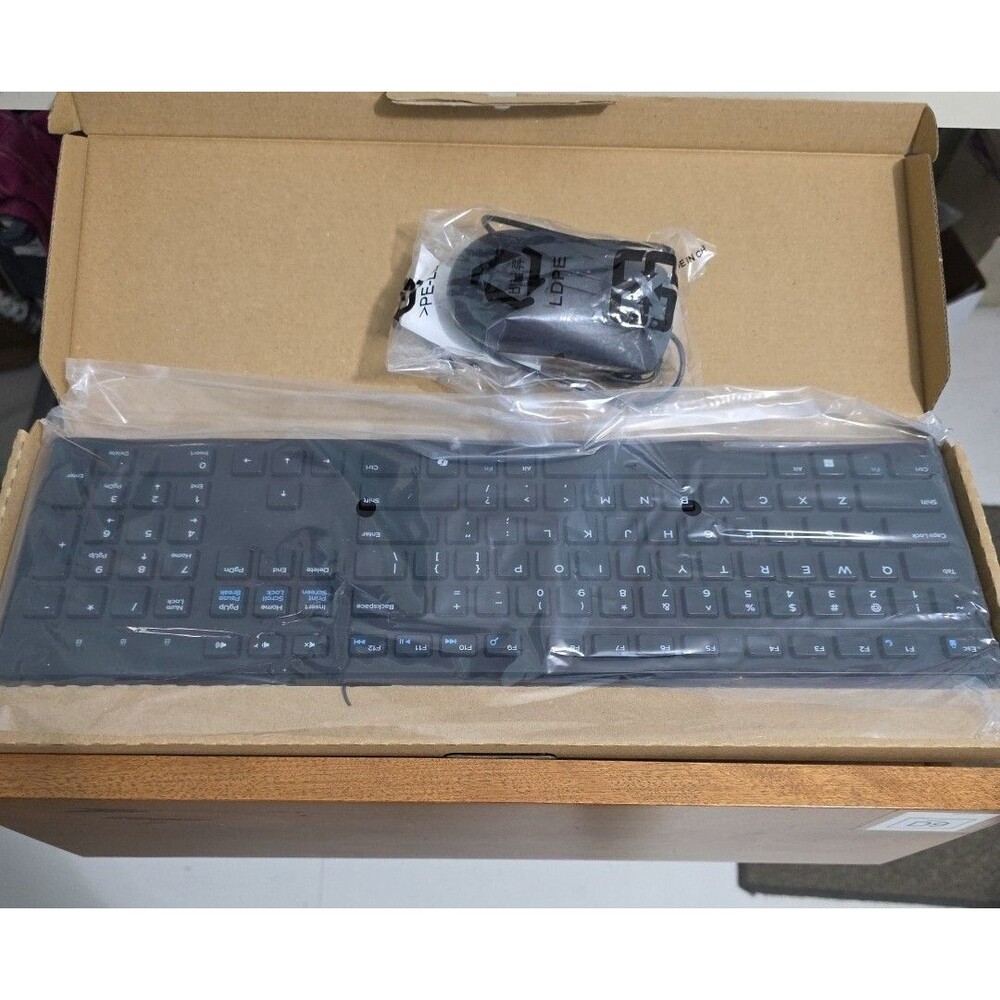Dell Keyboard KB216-BK- US Dell Mouse Wired Combo Brand New & Sealed NEW